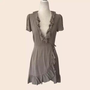 Aritzia Sunday Best New Ruffle Wrap Dress Dry Basil Green Size Small